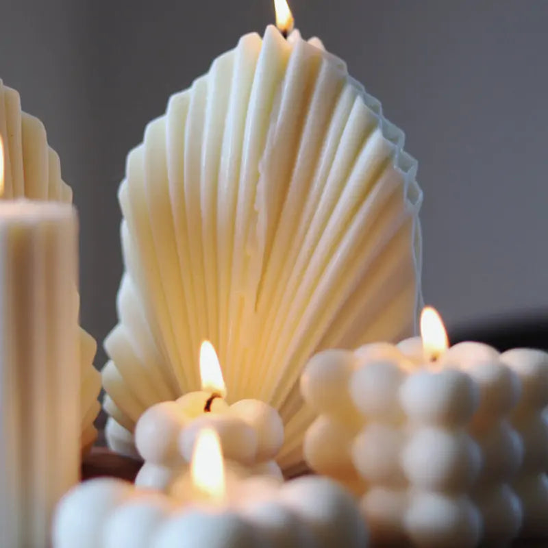 Luxury Cattail Leaf Scented Candles